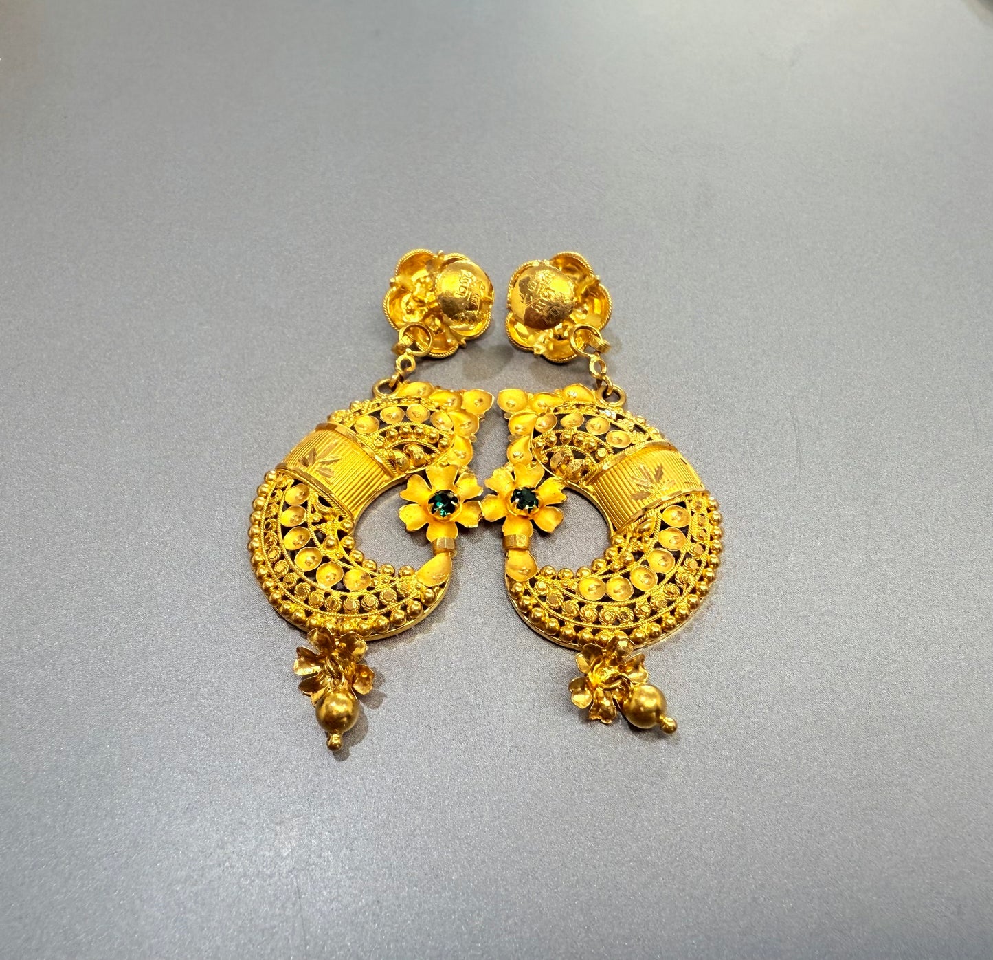 22K (916) Solid Gold Chandelier Earrings – 8.3g