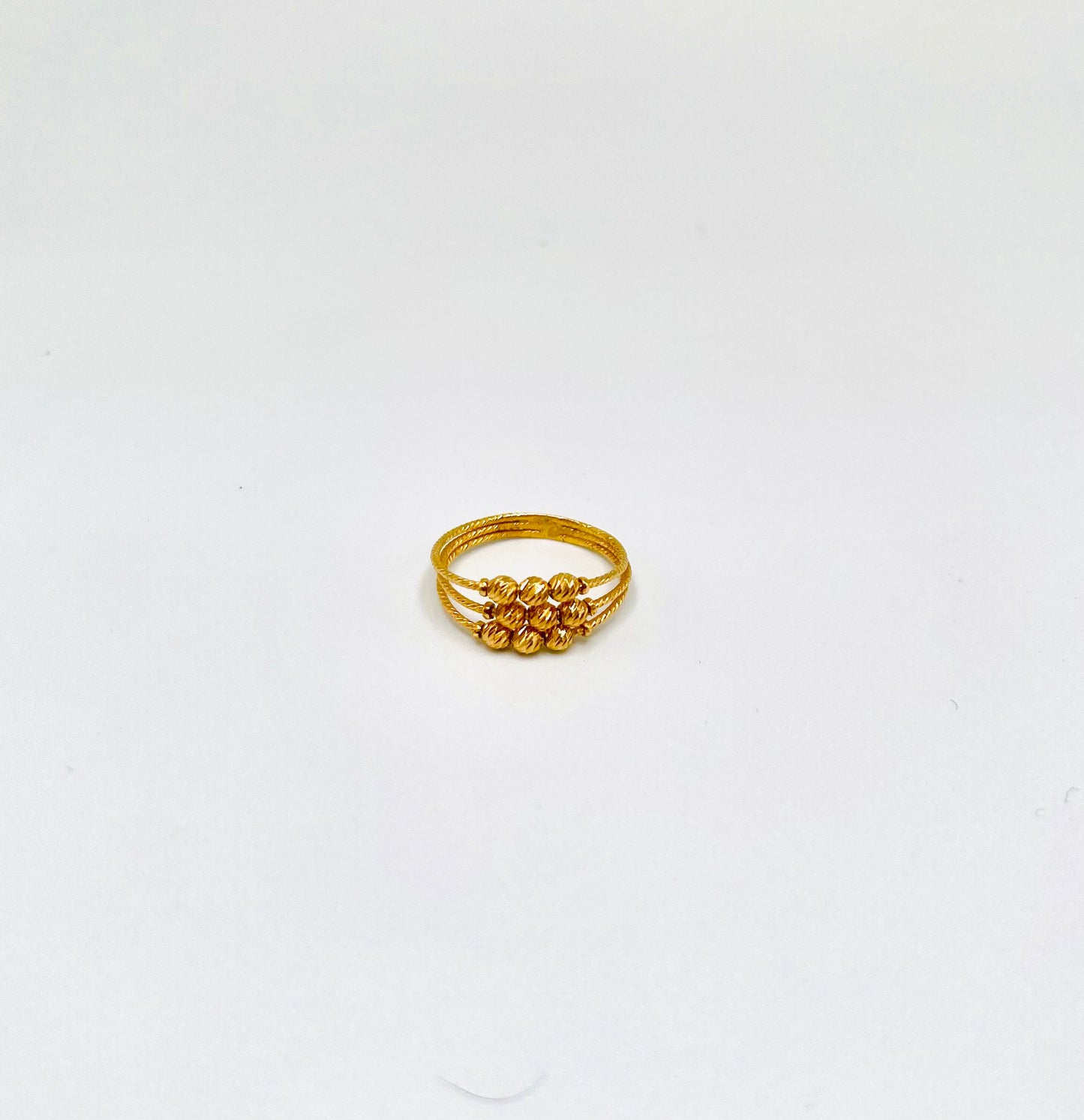 Elegant 21K Gold Ring โ 2.7g | Unique Handcrafted Beaded Design