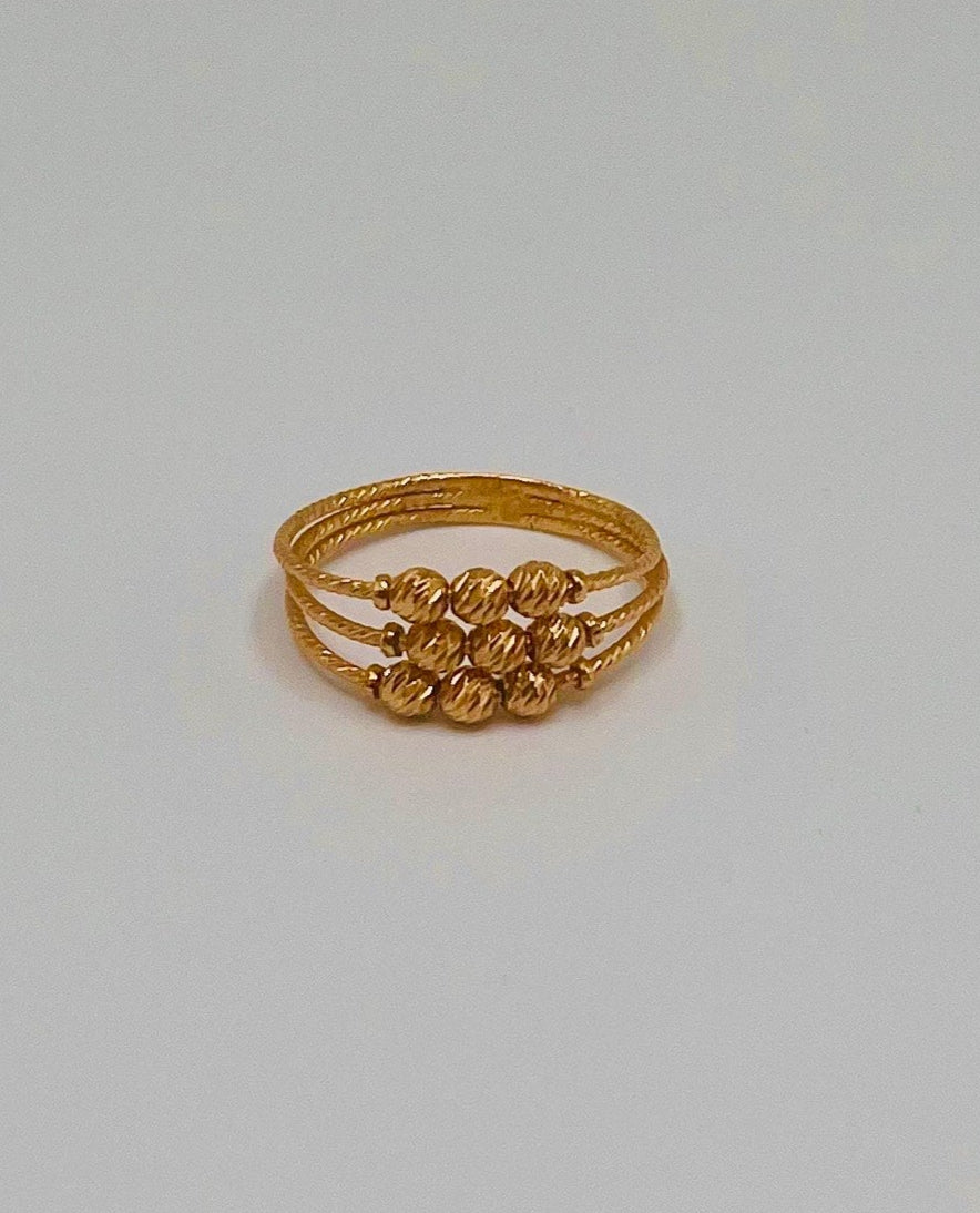 Elegant 21K Gold Ring โ 2.7g | Unique Handcrafted Beaded Design