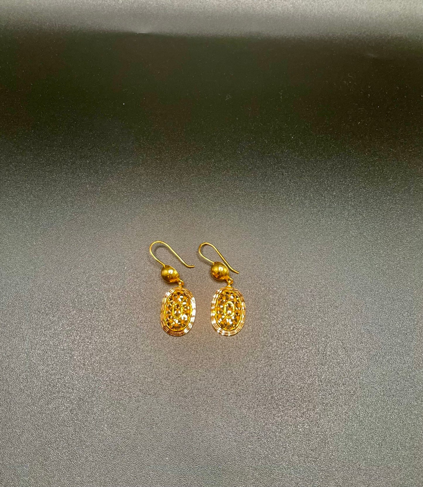 22K Gold Filigree Drop Earrings – 6 Grams | Elegant Handmade Design