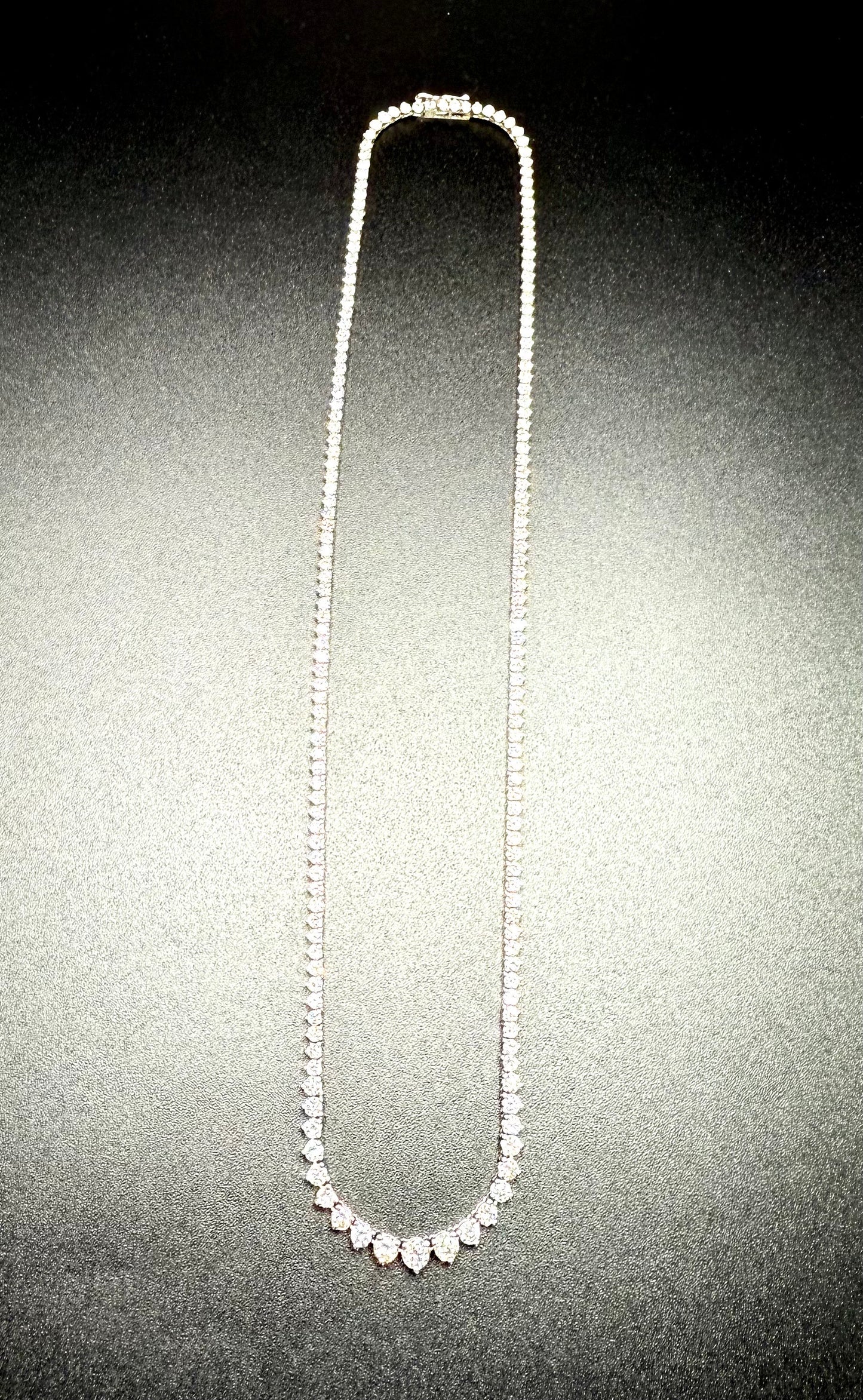 Elegant 10 Carat Diamond Necklace – 14K Gold | 17" | 14g