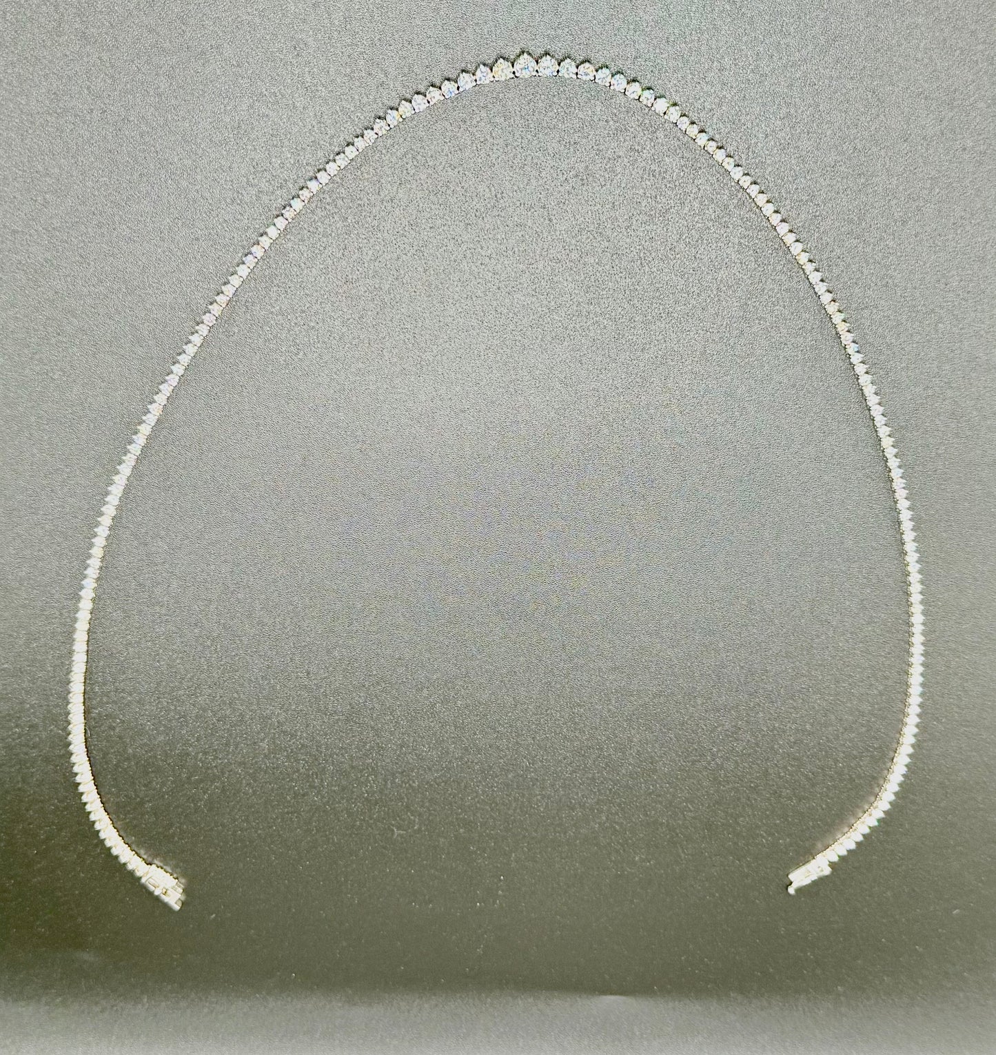 Elegant 10 Carat Diamond Necklace – 14K Gold | 17" | 14g